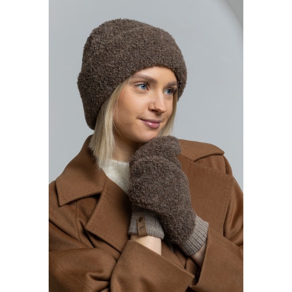 „Boucle“ audinio kepurė, šokolado spalvos