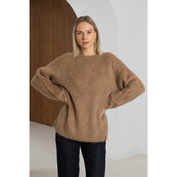 Ilgo plauko megztinis Clotilde, karamelės spalvos