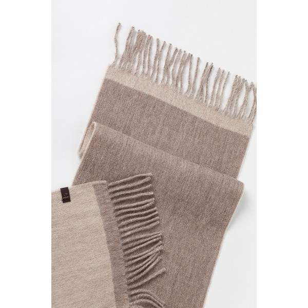 Dvipusis šviesiai rudos-smėlio spalvos šalikas